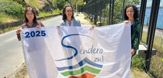 Marín, azul e verde: a ADEAC premia a<br>xestión dos espazos naturais do litoral<br>da nosa vila coa declaración de<br>Sendeiro Azul do Viario de Praias