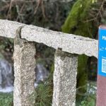 Máis de 30 novas balizas turísticas cun código QR achegarán información actualizada aos visitantes dos recursos máis importantes da vila