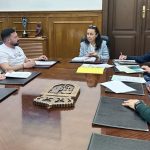 A alcaldesa reúnese coa renovada Asociación Veciñal de San Xulián