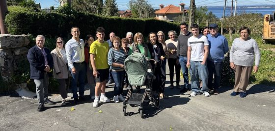 Currás estrea a nova pavimentación e mellora do seu camiño, cunha inversión de case 72.000€