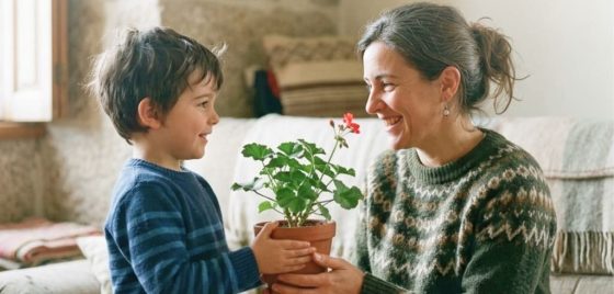 O Concello de Marín lanza unha campaña para dinamizar o comercio local con motivo do Día da Nai