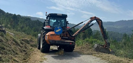 Marín intensifica os traballos de desbroce e limpeza en todo o municipio de cara ao verán